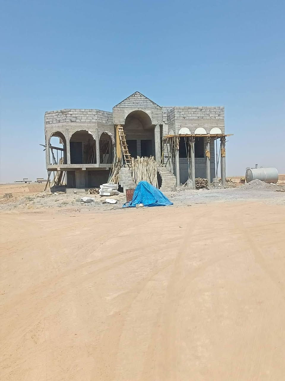 السلام عليكم ابو يزن البنا من الموصل شغل هندسه رقم واحد شرط هذا رقمي ***********//***********
