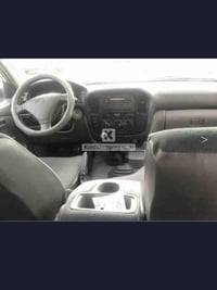 لاندكروزر موديل 2000 كير عادي لون ابيض مصبوغة عام  رقم اربيل  دبل تانك...