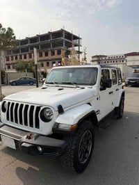 جيب دانگلر  ثمانينة  فول مواصفات  للبيع  موديل 2021  حادثها بسيط چاملغ...