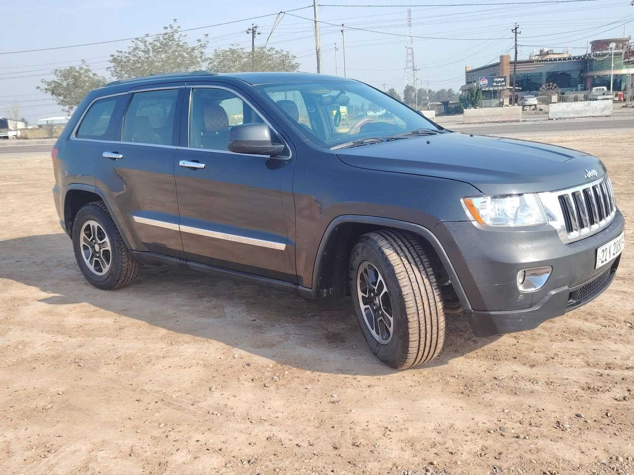 سلام عليكم جيب لاريدو للبيع موديل 2011 رقم
اربيل  ارقام جديده سياره نضيفه 
سياره كلين فقط الدعامية مصبوغه
سونار مرفق بل منشور
للاستفسار الاتصال
السعر ١٥٧
المكان صلاح الدين الدجيل 
*********** 
***********
