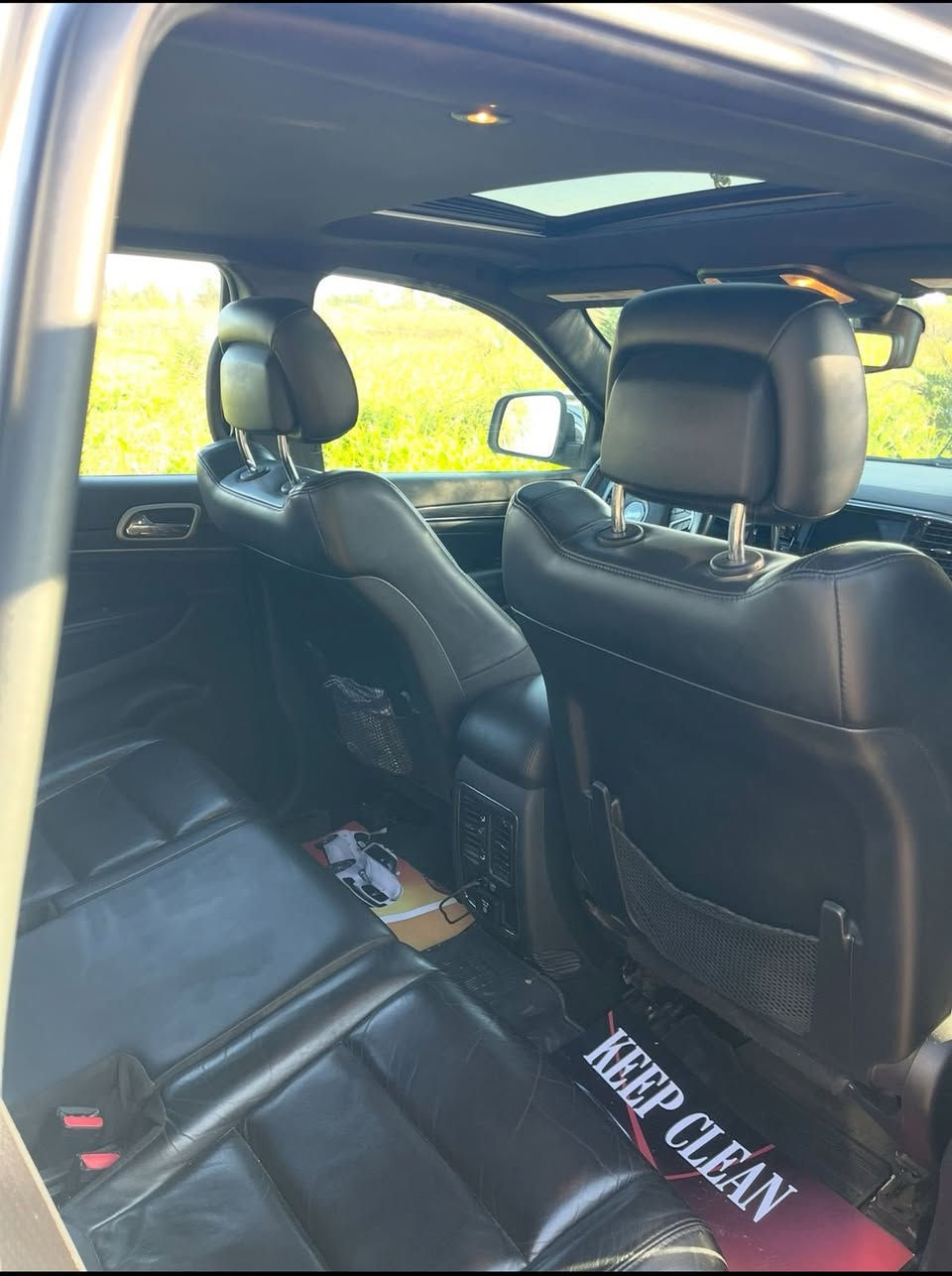 جيب موديل ٢٠٢١ لمتد
حادثها باب السايق وجامرلوخ
مواصفات السياره
فتحه         
كير موس
كشنات جلد
شاشه جبيره
جنطه كهرباء
رقم بغداد.   ***********
