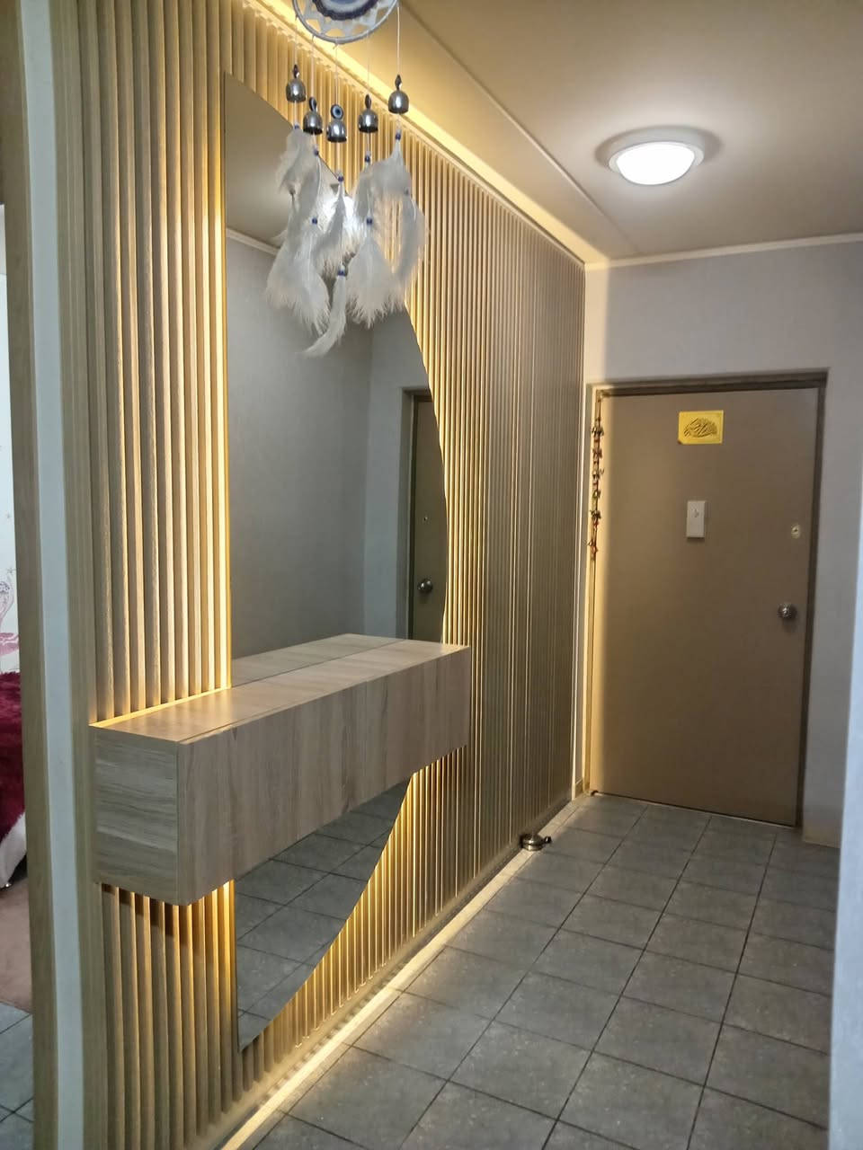 * ⛪️ أقوى عروض الجبس بورد لعشّاق الذوق الراقي
⭐️🏘️ عرض محدود لفترة قصيرة
🎍
ننفيذ احترافي ولمسات عصرية تفرق من أول نظرة العرض يشمل:
• جبس بورد عالي الكفاءة مع ضمان🪪
• استلام هندسي كامل وجودة مواد ممتازة ⛪️
• الطلس، التصليح، السنفرة، التنعيم🏘️
• حفر السبوت لايت والبروفايل
• تسليك الكهرباء والوايرات
• الصبغ مشمول ضمن العرض
كل هذا بسعر مناسب جدًا للمتر 35الف
⛪️ وجودة عالية نضمنها
⭐️⭐️⭐️⭐️⭐️⭐️⭐️⭐️
٣ حوّل شقتك اوبيتك أو مشروعك لمساحة أجمل وأوسع
ديكورات عصرية - خامات فاخرة - ألوان تناسب كل الأذواق
🎍
🏭
خصومات وعروض محدودة لشهر رمضان ⭐️🌈
للاستفسار والطلب: واتساب
***********
العمل داخل بغداد فقط كوادر العمل بسمايه
الديكور يغيّر المكان... وإحنا نغيّر نظرتك للجمال دقة - سرعة - إشراف كامل راسلنا واحجي عن مشروعك
اختر التصميم من الصور وخلي الباقي علينا ديكورات المندلاوي بنتضاركم
