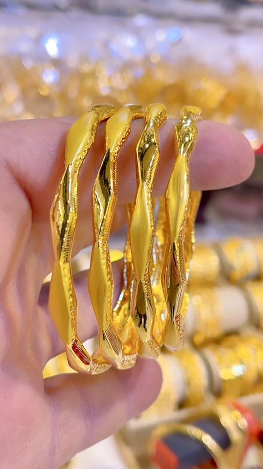 💪#ثائر_للذهب_البرازيلي💪#🌹🌹
جديدنا 🌹🥰
لا نعمل بالستوكات 
ابد ماجيبلج حاجة مو زينه 

توصيل جميع المحافظات 
 

#الاگسســـوارات__ويانا__تختلـــف_🛍🧿
#خاتم_حلق_محبس_قلاده_سيتات_عطور_قلاده__زاركون_ساعات
🥰🥰
⚡️⚡️⚡️⚡️⚡️⚡️⚡️⚡️⚡️⚡️⚡️⚡️⚡️
#توجد__موديلات__اخرى__غير__مصوره🛍

#گل_ماتحتاجونه_في_عالم_الاكسسوارات

✨✔️✔️✨✨✔️✔️✨✨✔️✔️✨✨

#عنواننــــا المسيب بناية البلدية الجديدة خلف حسينية أهالي المسيب 

لا يوجد لدينا فرع ثاني 🌹🌹

#للحجزوالاستفسار_مراسلة_الصفحة_توجد_خدمة_توصيل

#تابــعوو__الاستوري___🔥🔥🔥___✔️


**إذا كنت صاحب هذا الإعلان وتريد حذفه لأي سبب، رجاءا أرسل رسالة إلى الدعم الفني**