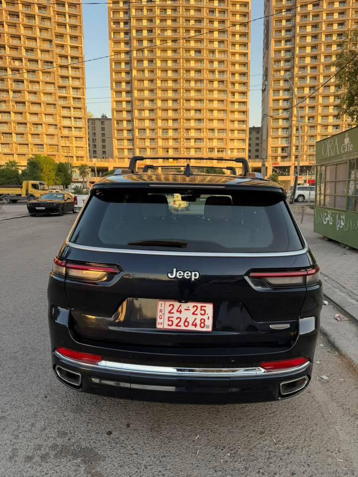 السلام عليكم
2023 JEEP GRAND CHER L SUMMIT
جيب سومت 2023 ( امريكي )
فول فول مواصفات فورويل بانوراما
 ( الفحص والهزة المرور جاهزة )
سعر مناسب 🔥
رقم الشاصي 1C4RJKEG6P8732411
2 كلر اسود
الحادث 
الجاملغ خلفي طرف يسار وجزء من باب الصندوق وصبغ بنيد من امريكا صور الحادث موجودة مع الصور ايرباكات سليمه 100‎%‎ 
المحرك : V6. 3.6L .
العداد : 29 ml
موصفات:
رباعي 4x4
  نظام تعليق هوائي (جكات).
  قيادة ذاتية عند المنعطفات.
  رادار امامي مع مانع تصادم .
  نظام الرؤية الليلية.ناضور ليلي
  تحذير الخروج عن المسار .
  مستشعر نوم السائق مع نظام التوقف الآلي
  تحذير النقطة عمياء ٥ .
  نظام تحذير عند التقاطعات.
  نظام تحذير عند تجاوز السرعة المحددة.
  نظام عرض المعلومات على الزجاج الامامي (HEAD UP
‏(DISPLAY
  نظام تقليل الضجيح داخل المقصورة.
  إنارة محيطية.
  شاحن موبايل وايرلس.
  تعديل وضعيات مقود السائق كهربائيا.
  مرايا تعتيم ذاتي.
  المرايا الجانبية قابلة للطي كهربائيا
مرايا الجانبية فاد
نظام الصوت من ماكنتوش مع 19 سماعة.
ويل قياس 21 انج .
* سقف بانوراما .
  شاشه كبيرة 10.1 انج .
  شاشة للراكب الأمامي .
  نظام الخرائط (GPS) .
  عرض خرائط الطريق على لوحة القيادة.
  لوحة القيادة بقياس 12 أنج.
 5 كاميرات خارجية مع بخاخات ماء للتنظيف.
4 كامرات داخلية
 كاميرا للمرأة الداخلية.
  تصوير حراري ليلي .
  المصابيح الأمامية زنون .
  كشافات الضباب زنون .
  دخول ذكي.
  بصمة على 5 ابواب للدخول الذكي.
  تشغيل عن بعد .
  الصندوق الخلفيي كهربائي .
  فتح الصندوق الخلفي مع حركة القدم.
أقل
  فرش المقصورة الداخلية من الجلد الطبيعي الفاخر.
  اضافات من الخشب الطبيعي للمقصورة الداخلية.
  ذاكرة لحفظ وضعيات الجلوس للمقاعد الأمامية
  مساج للمقاعد الامامية .
  المقاعد الأمامية كهربائية .
  المقاعد الأمامية تبريد وتدفئة .
  المقاعد الخلفية تدفئة وتبريد .
  ستائر للشبابيك الخلفية.
  انارة داخلية LED متعددة الالوان .
  حساسات امامية وخلفية .
  7 راكب 
  مكيف خلفي مع وحدة تحكم منفصلة .
  تدفئة مقود القيادة.
  مانع تصادم خلفي .
  بلوتوث تلفون .
  محدد سرعة .
  نظام التشغيل والاطفاء الاوتوماتيكي
  مكيف خلفي مع وحدة تحكم منفصلة .
  تدفئة مقود القيادة.
  مانع تصادم خلفي .
  بلوتوث تلفون .
  محدد سرعة .
  نظام التشغيل والاطفاء الاوتوماتيكي .
  نظام بريك اوتماتيكي
بعد هواي موصفات اعلى فئه 1/1
السعر انشالله مناسب 37.000 وبيها مجال
مكان السياره اربيل كاتي 
سعر  34000$
                                                                ***********
                                                               ***********
