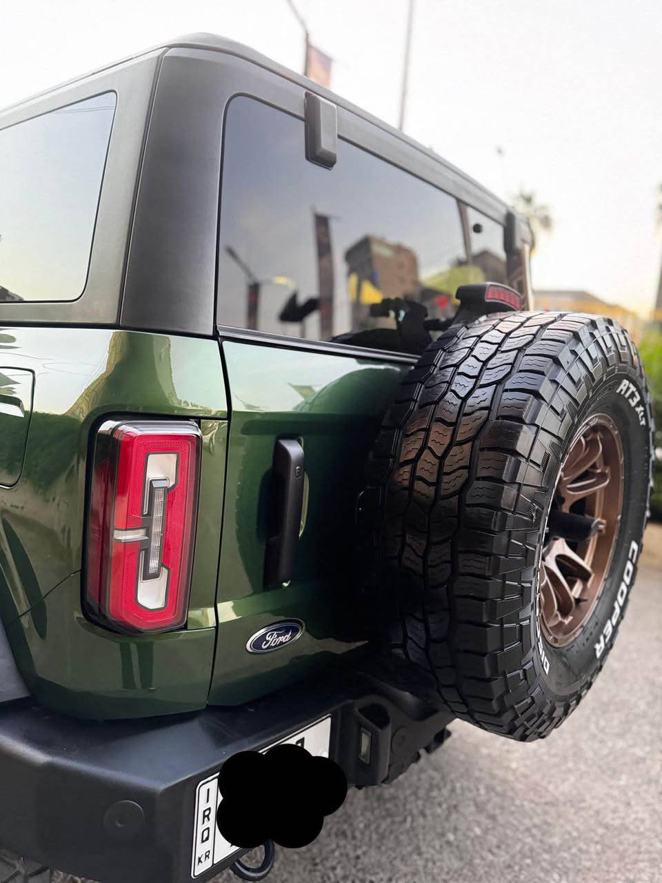 Ford bronco wildtrak Sasquatch special advanced 
Model 2022

فورد برونكو وايلد تراك استراد خاص موديل ٢٠٢٢
سيارة مرقم اربيل جاهزة فحص هزة سنوية جديدة 
باب سايق صبخ نص خلف سايق 
٦ سلندر توين تيربو محرك٢.٧ 
دبل اكسل و انواع اشكال وضعيات القيادة
Mud.ruts , sand , Baja , rock crawl , normal , eco , slippery 
دبلات ماركة فوكس لون اصفر
سقف فايبر كلاس بلاد 
تشغيل عن بعد
مواصفات بصمة تشغيل
بصمة ابواب دخول ذكي
باب كود
٣٦٠ درجة رادار 
٣٦٠ حساسات
٣٦٠ كاميرا
خمس كاميرات
سستم سماعات ماركة boss ٦ سماعات + امبليفاير
سيارة ماشي ٤٠ الف ميل 
مرايات هيتر و نقطة عمياء رادار و لمبة ليد 
كشنات جلد و كهرباء و هيتر 
ستيرن هيتر 
شاشة كبيرة 
بلاجكتور ماركة RC داخل دعامية
بلاجكتور ماركة RC فوق المرايات
ويالها ماركة fuel امريكية 
دوساتها ماركة westin امريكية 
خمس دگم القيادة 
قيادة ذاتية 
اوتو ستارت 
اوتو ستوب
تحديد مسار
بعد هواية مواصفات بي
وايرلس جارج موبايل 
للسعر دزلي رسالة عل خاص او عل رقم تلفون بي واتس اب 
***********
***********
واتس اب موجود + فايبر موجود أربيل, العراق
