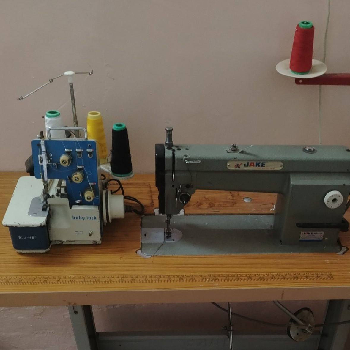 للبيع مكينه جاكيت صناعية مستعملة شي قليل و أوفر بيبي لوك استفسار خاص


**إذا كنت صاحب هذا الإعلان وتريد حذفه لأي سبب، رجاءا أرسل رسالة إلى الدعم الفني**