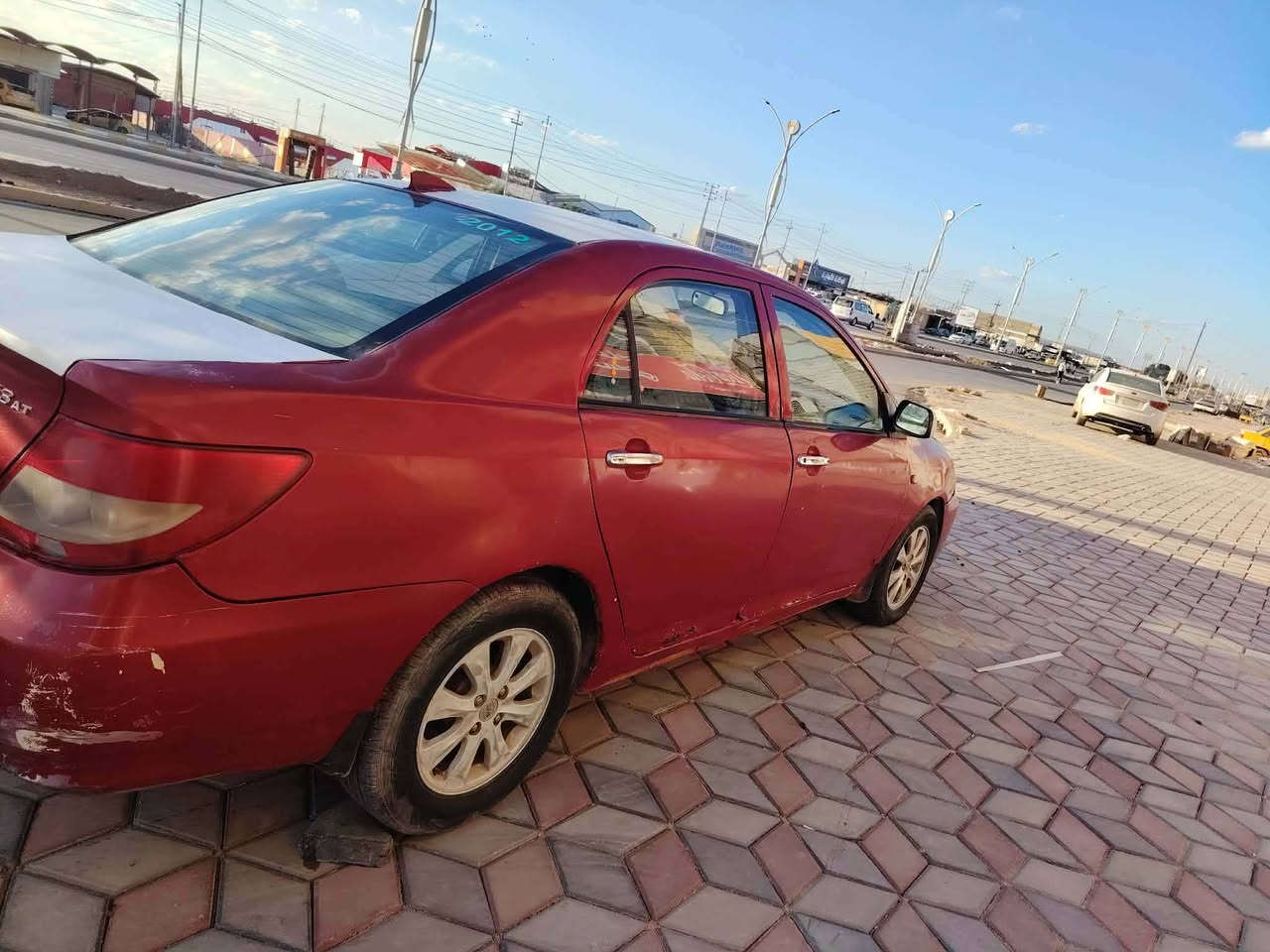 سياره للبيع بيوادي موديل 2012رقم قادسيه مصفره هيئه وغرامات كير محرك حداديه تبريد كله جاهز تخم تاير جديده العنوان ديوانيه للاتصال ***********
مامتواجد ع فيس لحد يراسل
