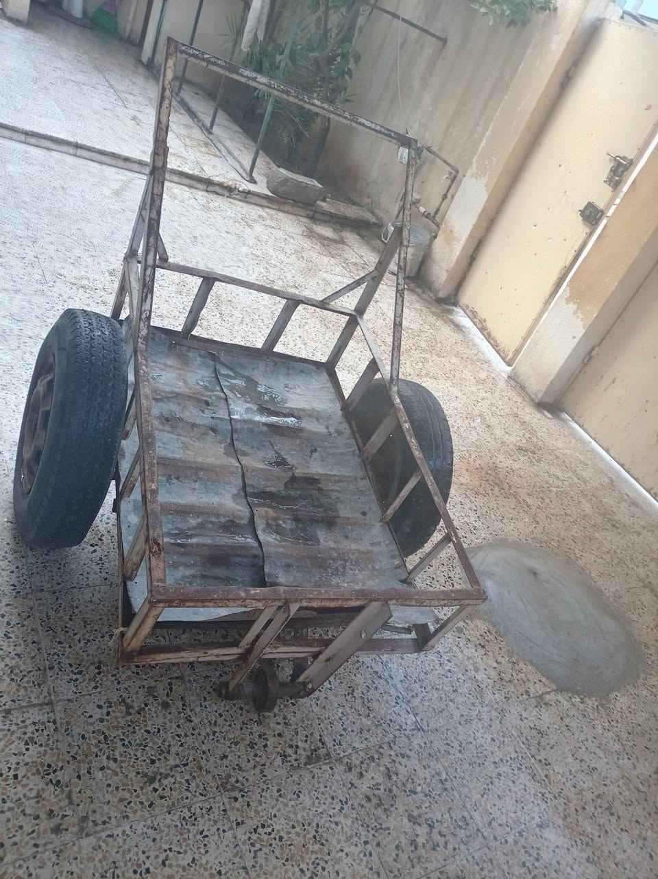 للبيع مكاني جانب الايمن هرمات الاولى عربانه نضيفه فول بيسع مستعجل الشراي يطبلي خاص


**إذا كنت صاحب هذا الإعلان وتريد حذفه لأي سبب، رجاءا أرسل رسالة إلى الدعم الفني**