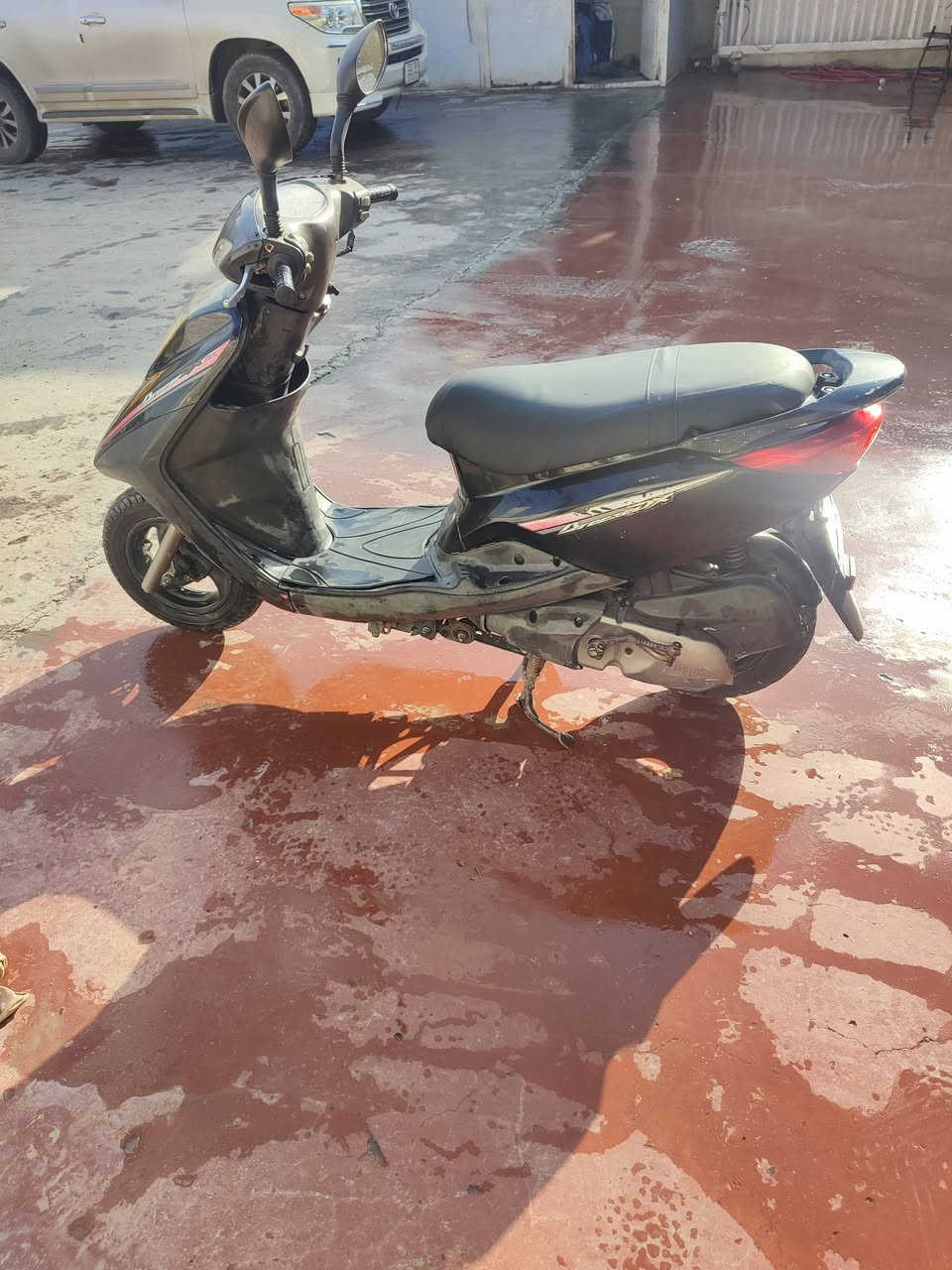 دراجه بريز للبيع 
مكينه ابلاديه ما مفتوحه 
كفرات اصليه 
كهربائيات كلهه شغاله 
دراجه مابيهه نقص 
المكان البلديات تقاطع الكهرباء 
السعر 600
شراي اتصل ***********
