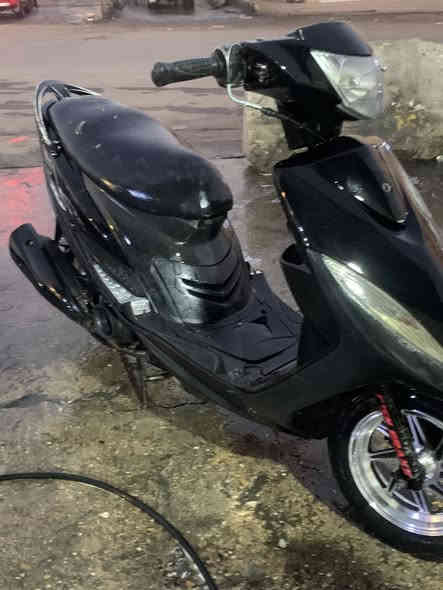 السلام عليكم ماكس 120 عدله للبيع دراجه بلاديه ختم واحد نقوصاتها موجوده بس يده بريك اماميه امانه الله الدراجه شلعه ومعدل السعر 650الف.
الرقم ***********
العنوان باب معضم الفضل.
