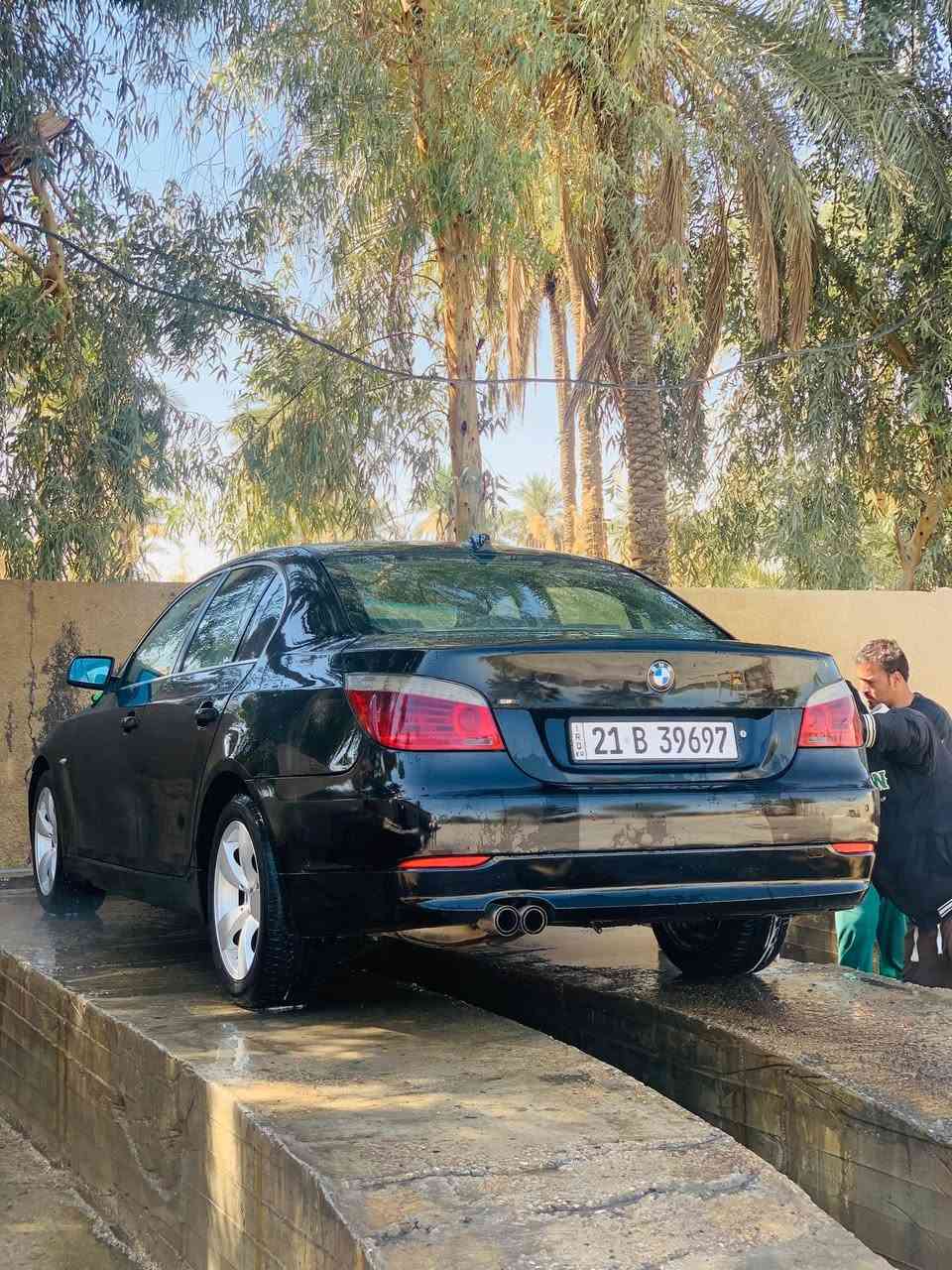 سلام عليكم بي ام موديل 2009 
N52 نوزل قصير e60 
سيارة جاهزه من تبريد حداديه تخم تاير 
مكينة وكير خير من الله 
فول مواصفات عدى الفتحة 
سيارة بدون حادث صبغته عام اثر جراد واشخوط 
سعرها 110 وبيها مجال 
شراي يتصل عنواني كربلاء ***********
