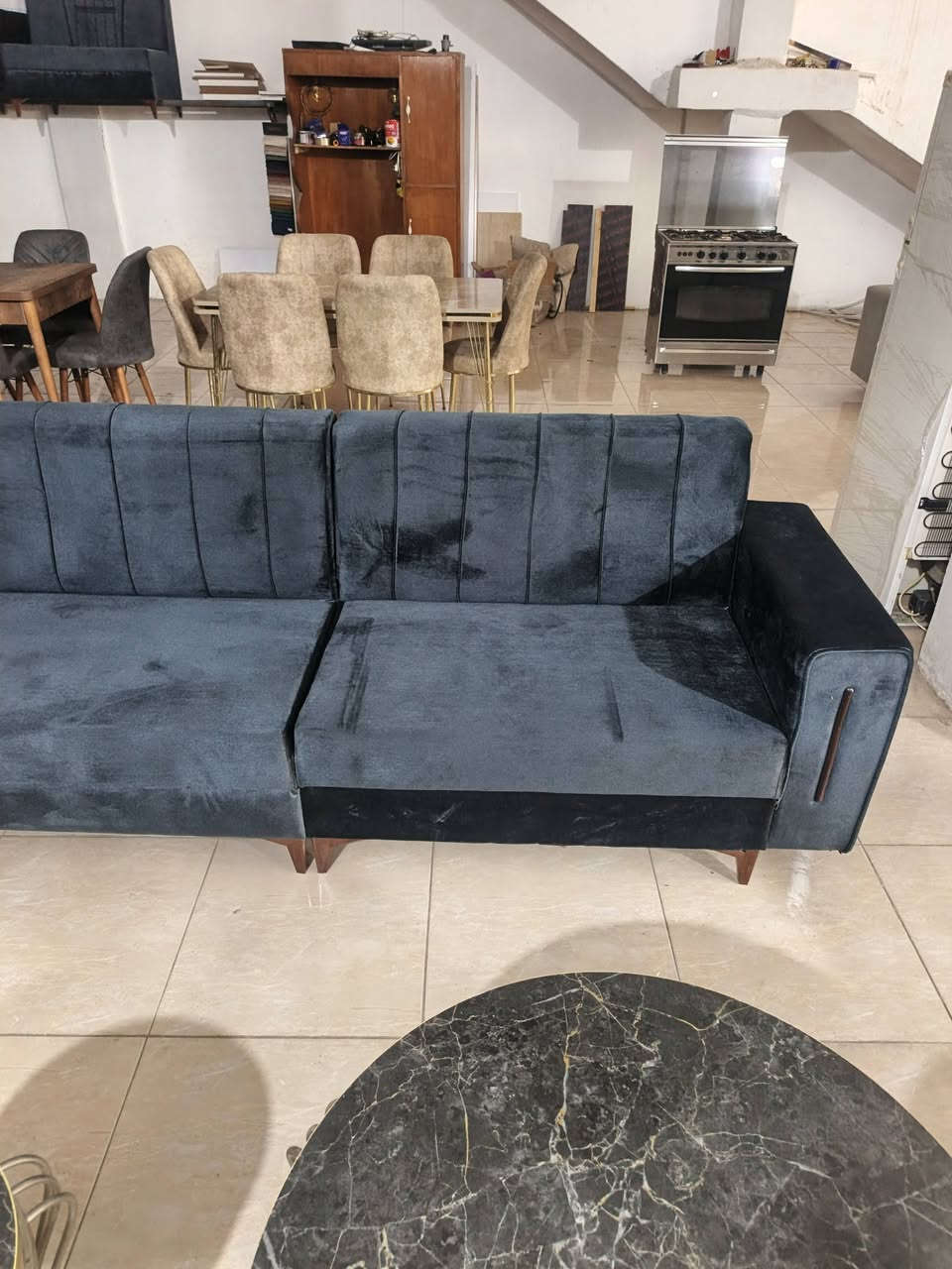 ديوان جديد 10 مقعد ضمان سنه شغل درجه اولى نجاره مو سوكي جديد غير مستخدم يتوفر كافة الوان والفصالات السعر 350 الف


**إذا كنت صاحب هذا الإعلان وتريد حذفه لأي سبب، رجاءا أرسل رسالة إلى الدعم الفني**