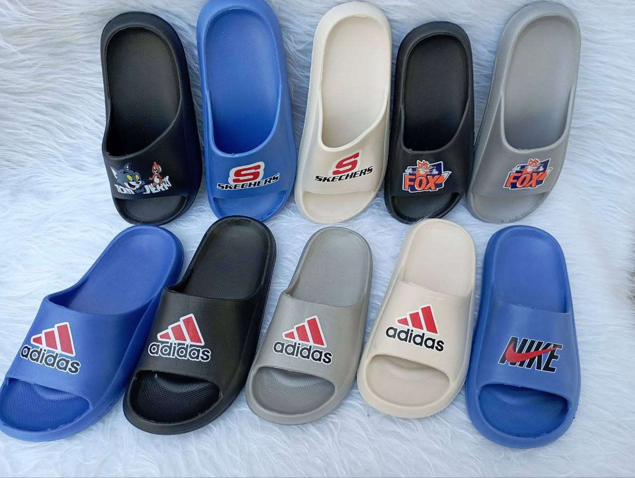 💯سافت رجالي طبي 40-45
سعر القطعة 2,000
الكارتون 18 قطعة 36 الف
💯سافت شبابي طبي 36-39
سعر القطعة 1,750
الكارتون 24 قطعة 42 الف
💯سافت ولادي  طبي 31-35
سعر القطعة 1,650
الكارتون 24 قطعة 40 الف
💯سافت طفل طبي 
سعر القطعة 1,550
الكارتون 24 قطعة 37 الف
للتواصل خاص 
🚛يوجد توصيل لكافة المحافظات 🇮🇶


**إذا كنت صاحب هذا الإعلان وتريد حذفه لأي سبب، رجاءا أرسل رسالة إلى الدعم الفني**