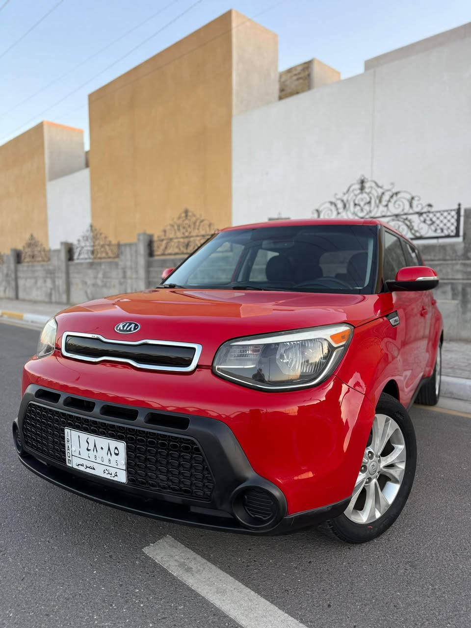 كيا صول 2014 وارد أمريكي 
رقم كربلاء تحويل مباشر 
عداد المسافه : 68 الف mill
حجم المحرك : 4 سلندر 2000 
المواصفات 
شاشة اندوريد - تحكم سترين - كامرة خلفيه
ويل كب - حساسات خلفية 
الضرر : مكفوله كفاله عامه كلين تايتل 
السياره جدا نضيفه بدون نواقص 
السعر117 ورقه للاستفسار الاتصال 📞
*********** مهندس حسين  
كربلاء / حي الحسين 
شركة_المتحدة_لمزادات_السيارات_وقطع_الغيار
