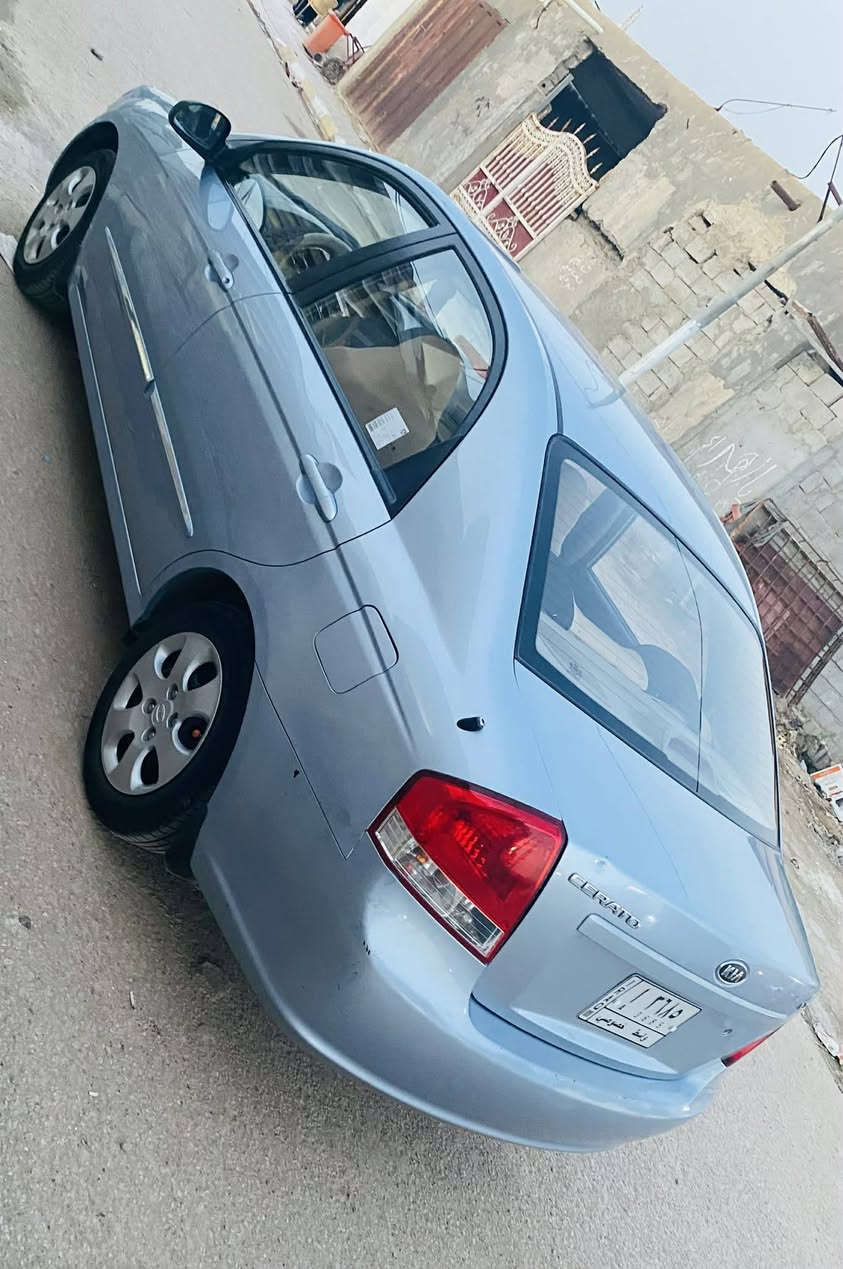 سيراتو موديل 2008للبيع بيه جاملغ وحافه البنيد كيراوتماتيك سنويه بسمنه السعر95مكان سيطره اللج رقم التليفون ***********/***********
