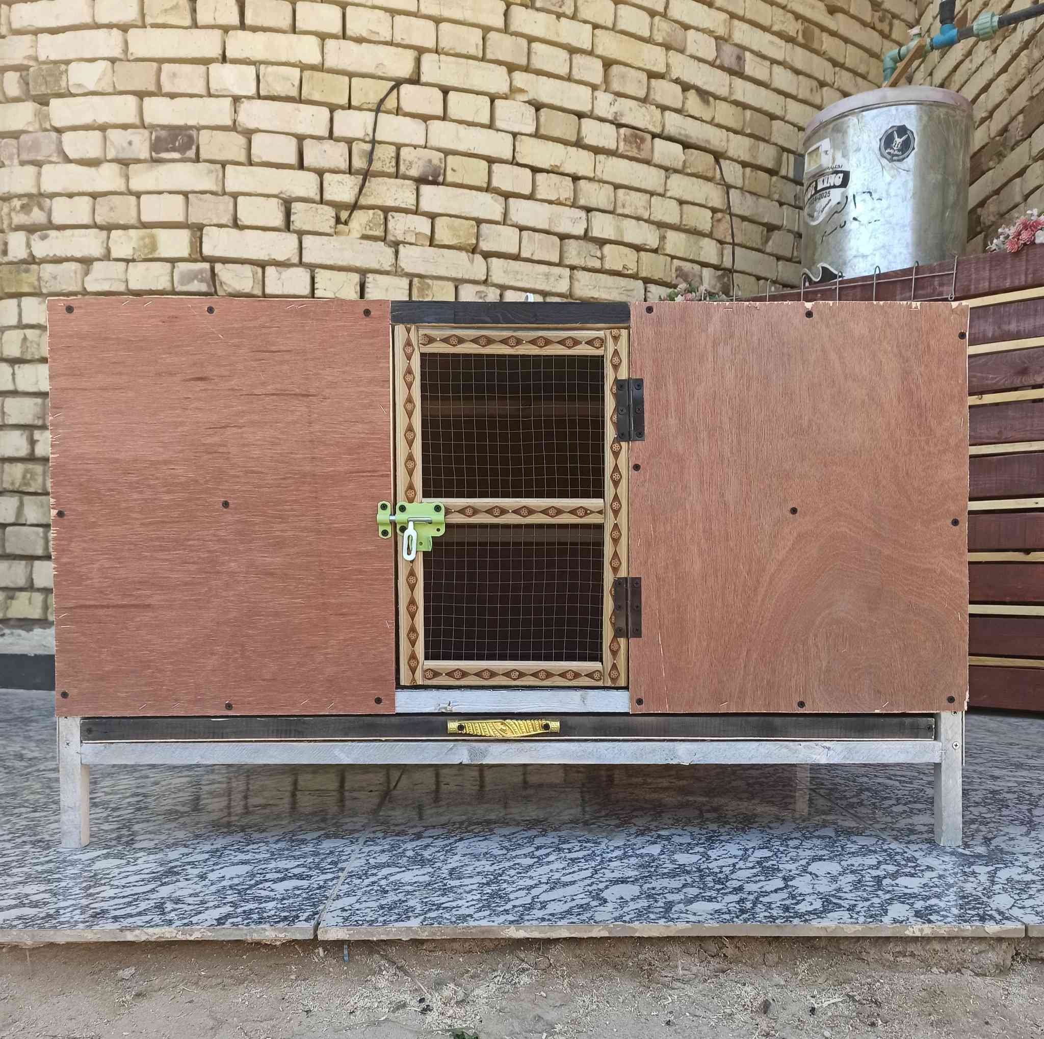 متاح للبيع حضانه افراخ الدجاج 
الطول ١٠٠
لارتفاع الكلي ٦٠
النزال ٦٠
+ كلوبات عدد ٢
السعر ٤٥

نعمل حسب الطلب بسعار مناسبه 
مكاني سوق الشيوخ مدخل السوق
 قرب سيطره ام العباس 

 للتواصل ***********
يوجد واتساب
