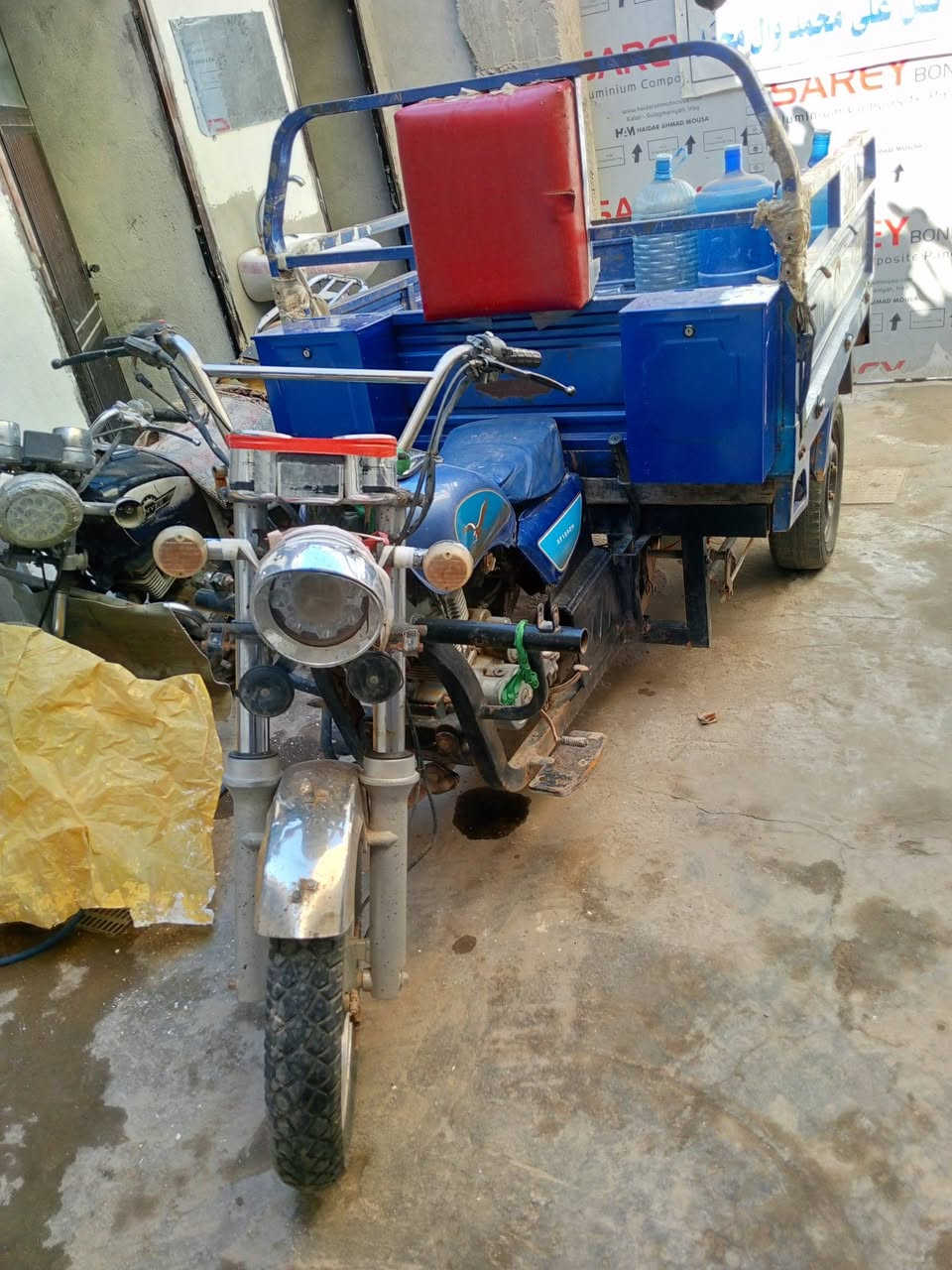 ستوته لبيع موديل 2018
اوراق أصولي عنوان كربلائي
ملحومه الركبه  مامتواجد عله الفيس
رقم الهاتف ***********
مكتب حسين
