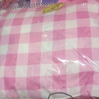 تلبيسه لاستيك • نفر • وجه مخده