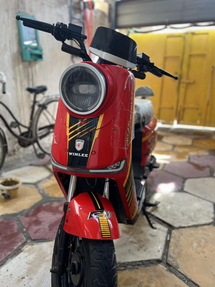 دراجة r11 نضيفة
الدراجة بدون اي نقص 

بطاريات 32 امبير نص عمر

دبل سويج ودبل بصمة مع كارت التشغيل

السعر 465 وبيها مجال بسيط

لتواصل ***********
