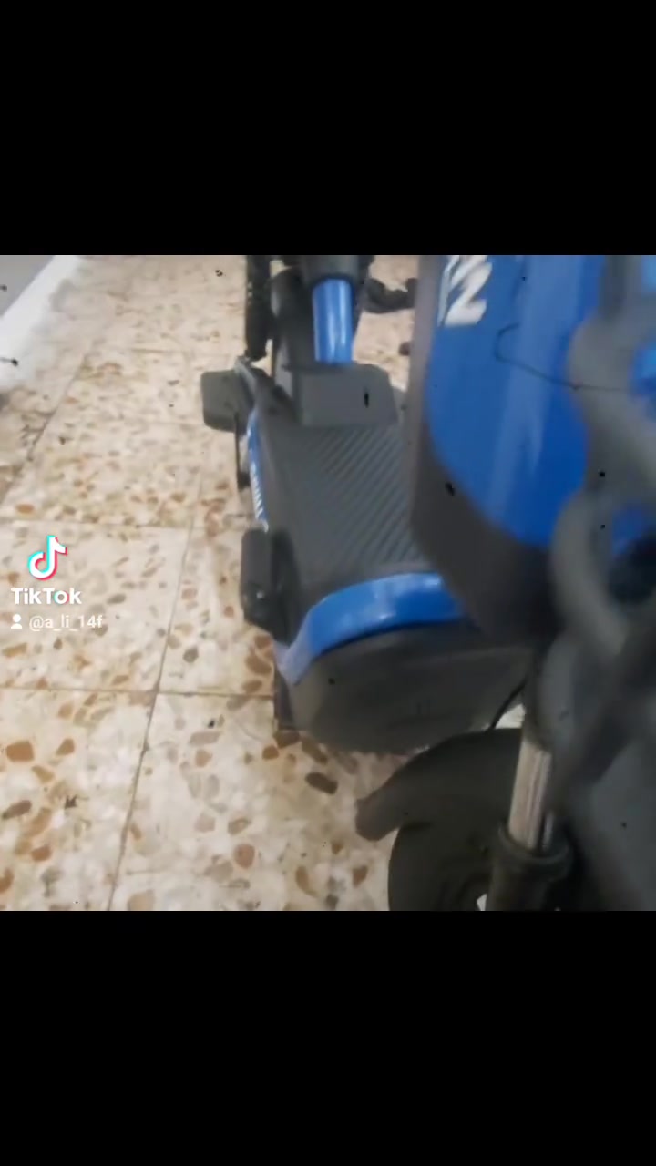 سلام عليكم دراجة لبيع دراجة نضيفة كلش سعرهة 300 قفل مكاني واسط العزيزية


**إذا كنت صاحب هذا الإعلان وتريد حذفه لأي سبب، رجاءا أرسل رسالة إلى الدعم الفني**