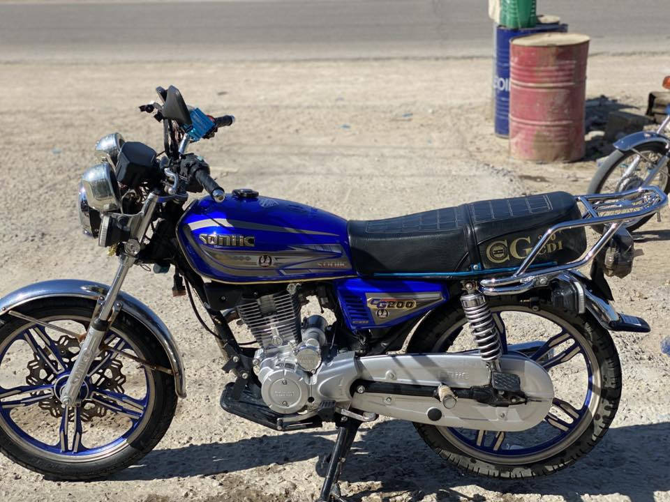 دراجه سيفان 5كير  محرك200موديل 25اوراق سكنر للبيع السعر 700وبيها مجال مكان الدراجه ديوانيه قضاء الشاميه للستفسار الاتصال برقم(***********)
