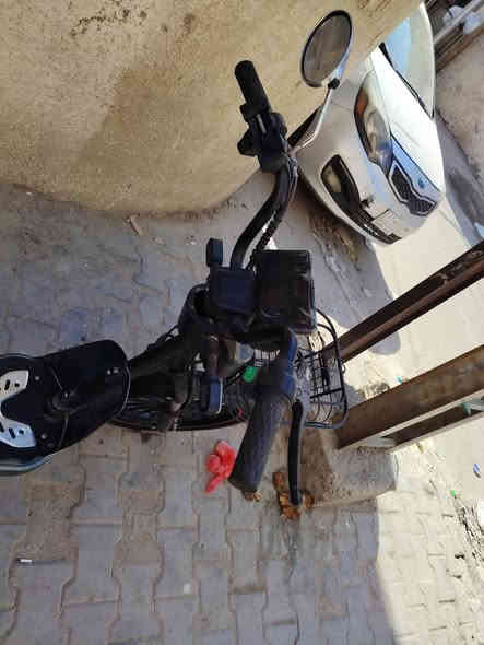 دراجة شحن عشرين نظيفة مكان بغداد المنصور السعر 175 كلها شغالة ***********
