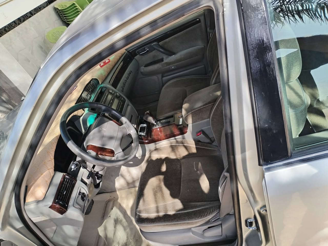 للبيع ملكه 201 أدوات بيهه كصه جنطه راقام بغداد وسنونيه عاج طبق الأصل العنوان ذي قار السعر ٣٣ ( ***********))
