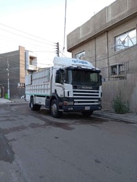 سكانيه للبيع بومه موديل 2000وضع شركه تك سياره على بلاد سعر على خاص رقم...