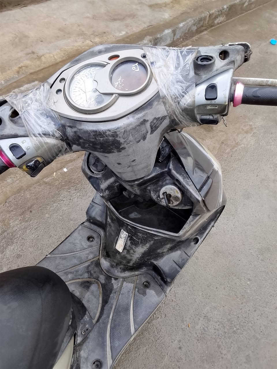 سكنس  للبيع فحل شغاله هندر سعر 350 قفل الامين الرقم ***********
