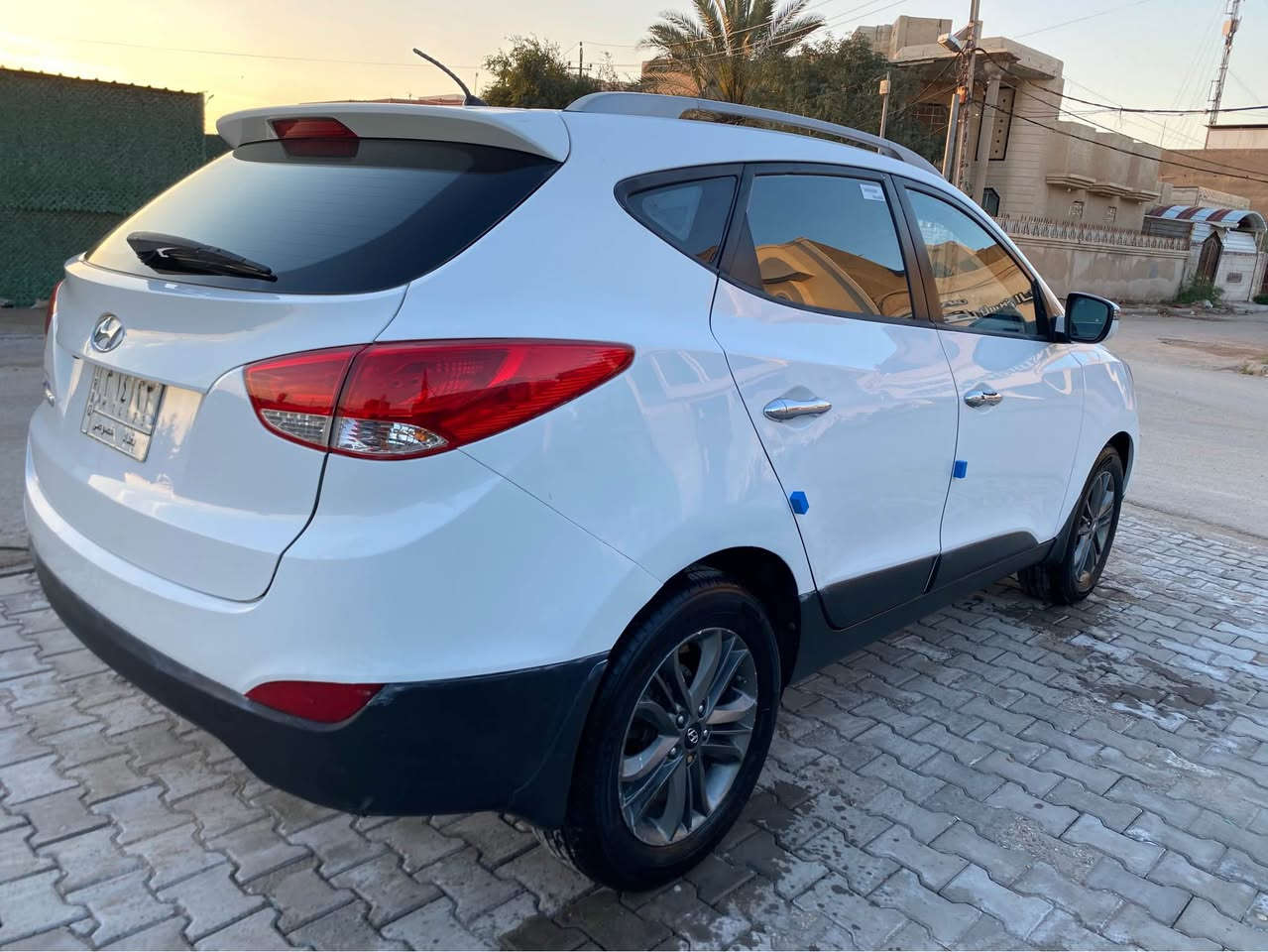 لببيع توسان 2016 خليجي 
سياره بيه فقط بارد اشبر بالباب وكارت فقط والباقي كفاله من كلشي فتح ضربه تبديل سياره جديده ماشيه 160 الف فقط
مكينه كير حداديه تبريد تخم تاير كله جديد رقم بغداد بسمنا مشروع وطني سياره موصفات ويل كب تبريد قطعتين لد امامي خلفي حساس شاشه كامره  سياره جاهزه من كلشي السعر 149 وبي مجال 
***********
مكان السياره السماوه السماوا, المثنى
