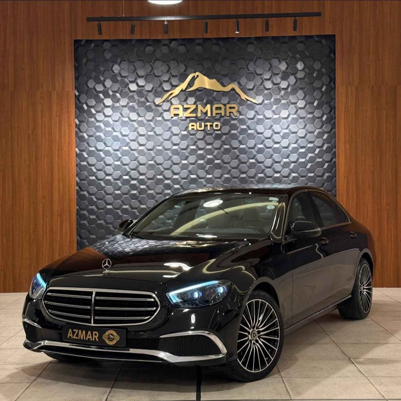 مارسدس E کلاس موديل 2021 ماشيه 53 الف وكاله المانيه ضمان دولي بصمتين مواصفات بصمات ورادارات وكامرا وكشنات جلد وتدفئة ولايتات ملتيپيم وسماعات برو ماستر واوتو بارك ونظام المحافظه عالمسار وشحن وايرليس وصاجات ( كاميرا ٣٦٠،صندوق كهرباء ،التحكم على المنحدرات ،مستشعر وقوف،التعرف على اشارات المرور ،نظام بدء التشغيل،نظام فرمله الطوارى،6وسادات هوائيه ،مصابيح زينون اماميه ،المصابيح الاماميه لد ،عرض المعلومات على الزجاج الاماميه، لوحه قياده رقميه ،اناره محيطيه ،ابل كاربلاي،مقاعد تدليك .رادار )
 السياره مكفوله عدا شبر واحد بالجاملغ بدون حادث گیر و مکینه بشرط
السعر 37500$
مكان السيارة بغداد 
السياره مرقمه سليمانيه وفحص ورقم وهزه كله جديد

***********
