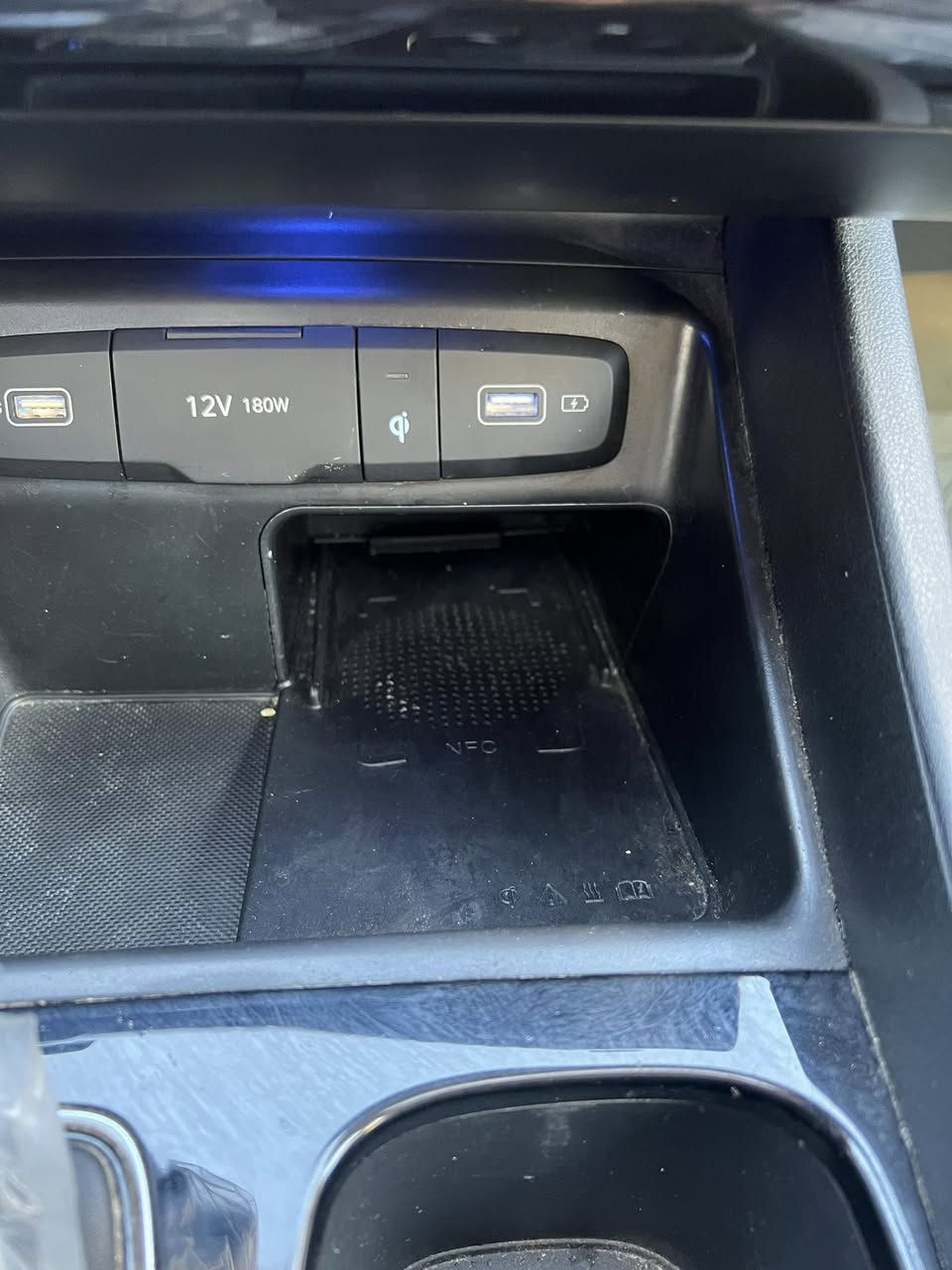 السلام عليكم لون مميز  احلى من الصور
هونداي توكسان 2023 وارد امريكي بغداد بأسمي تحويل ثاني يون بدون حادث سرقه دعاميات فقط صور واتساب

ماشية 28 الف 

المواصفات: بصمة / فتحه / جلد / تشغيل عن بعد / كرسي كهرباء / فور ويل / جنطة كهرباء / رادار امامي / رادار جانبي / قيادة الية / فول تحكم ستيرن / تحديد مسار / كشنات تدفئة / مود درايف / إطفاء ذاتي / مانع انحدار / مانع انزلاق / هندبريك دكمة / اوتو هولد / شحن وايرليس / شاشة كبيرة تدعم الكار بلاي / كامرة دوارة / قطعتين تبريد / محرك 2500 GDI / لايت زينون / بلوجكتر زينون  
مكاني بغداد حي اور
للتواصل والاستفسار : ***********
