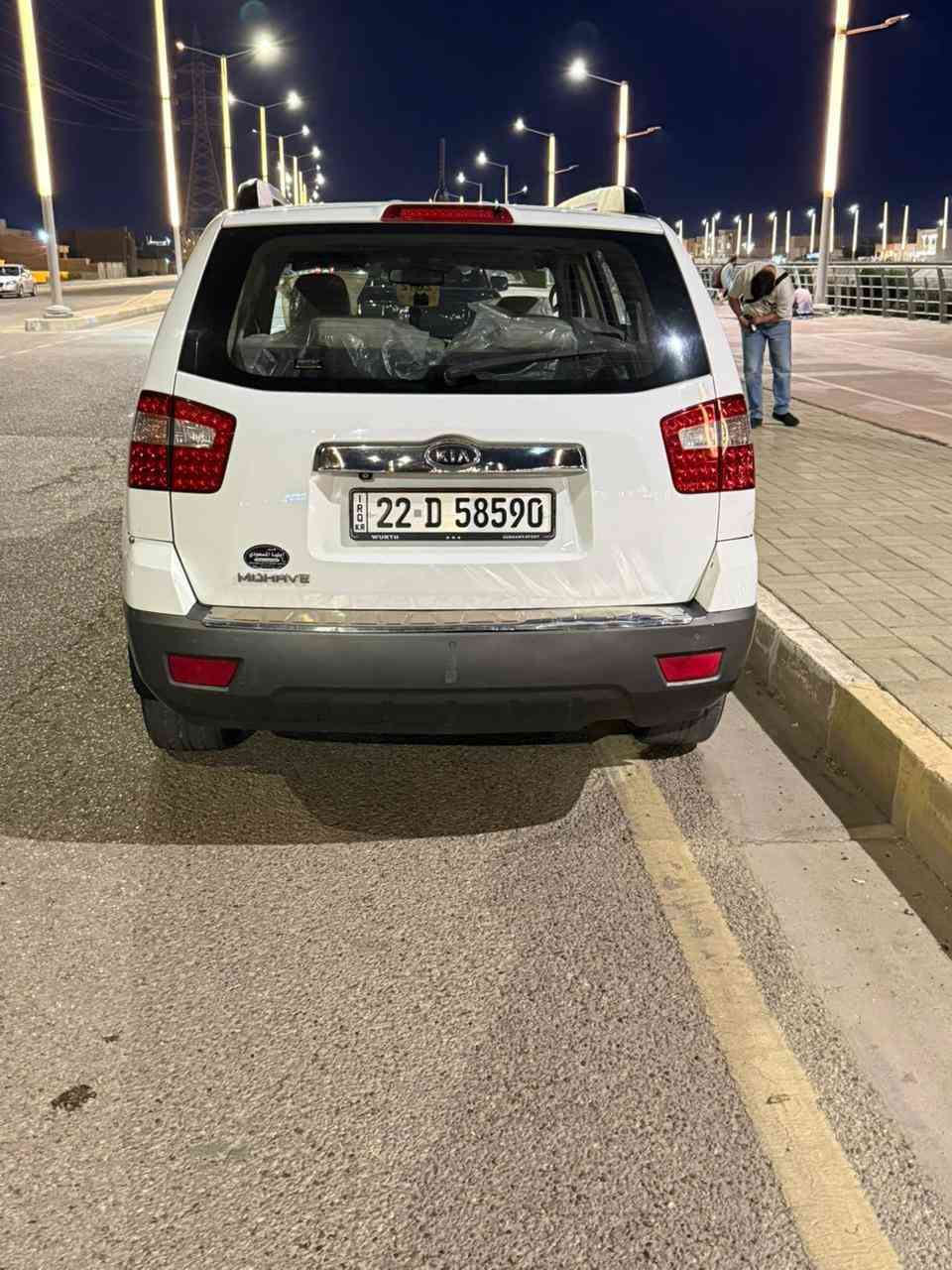 كيا موهافي 2012 فول مواصفات VIP
السيارة جديدة بمعنى الكلمة السيارة بيهة جاملغ صبغ والبنيد مبدل بلادي رقم اربيل ب اسمي تحويل ثاني يوم 
السيارة محرك 6v 3800 كير ومحرك بشرط ما مفتوحات والسيارة كلهة ع وضع الشركة كلشي ما مبدل بيهة وما بيهة اي نقص تخم تايرات جديد تبريد 3 قطع 7 راكب السيارة خير من الله جديدة ونضيفة مكان السيارة الأنبار رمادي 
السعر 135 وبيهة مجال قليل 
للاستفسار :*********** او ***********
