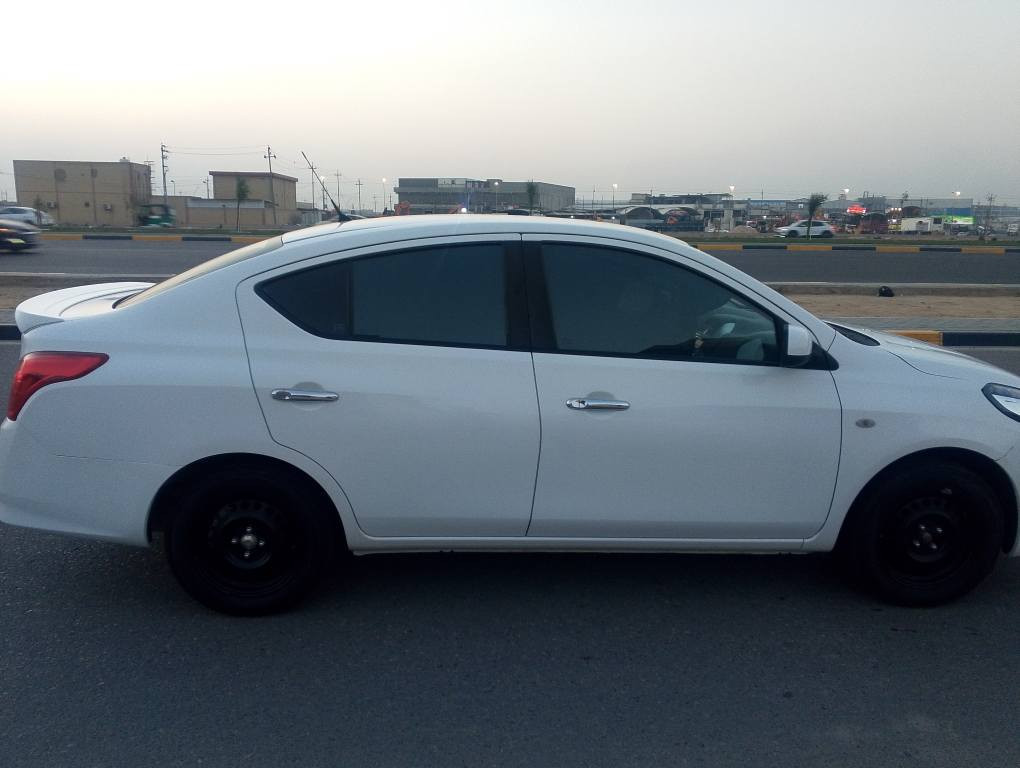 السلام عليكم نيسان سني هندي موديل 2023 دخول جديد وكاله مجانيه بسم شركه تريد تحويل او وكاله ماشيه30 كفاله من الضربه بيه شخط ومصبوغ جماليه السعر 117 العنوان البصره حمدان *********** البصرة, العراق
