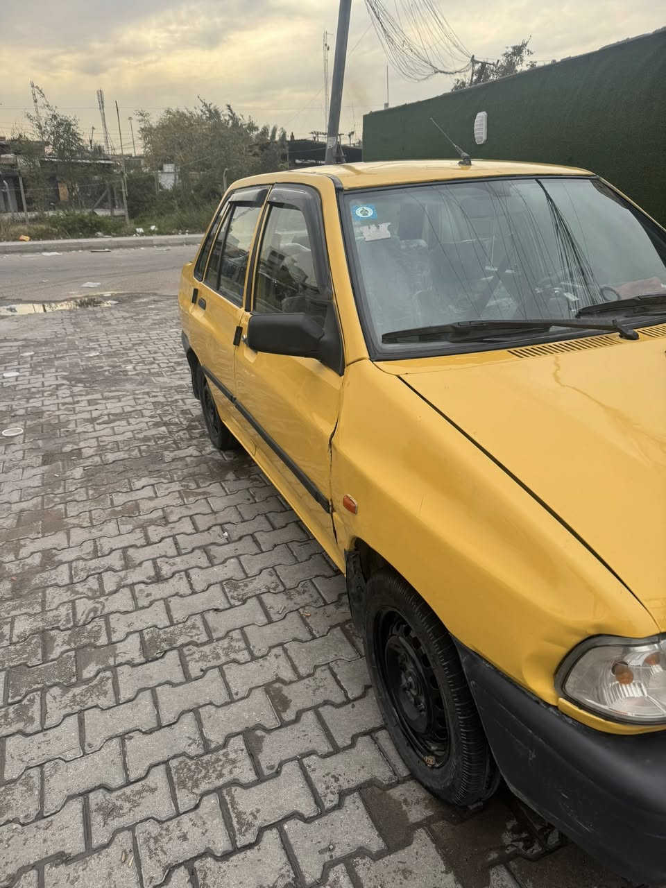 ‏سلام عليكم سايبة للبيع موديل 10 الكهربائيات شغالةكير ومكينة مقفولة نظيفة السيارةالسعر 30 وبيها مجال الرقم***********
