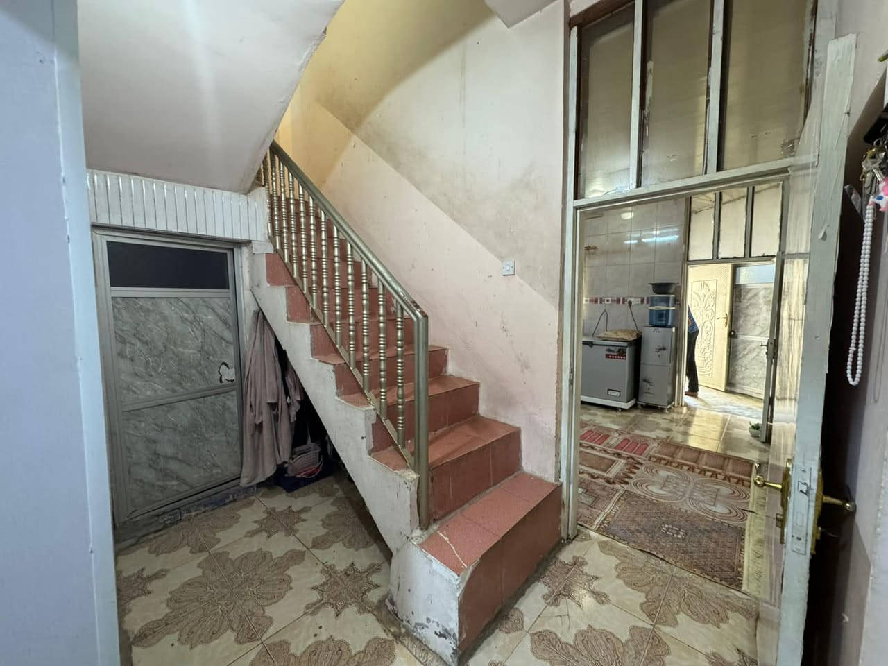 100 متر للبيع طابو صرف

طابق ونص

سعر 118  وبي مجال 

كركوك اسكان مقابل حديقة موقعه جدا مميز

للاستفسار *********** او *********** او زيارة المكتب ارو
