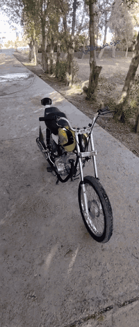 السلام عليكم شباب دراجه تعمير لبيع الدراجه خير من الله صار اسبوع من عمرته أوراق 2016مكينه انتنس الشراري بي خير ويدلل (***********)
