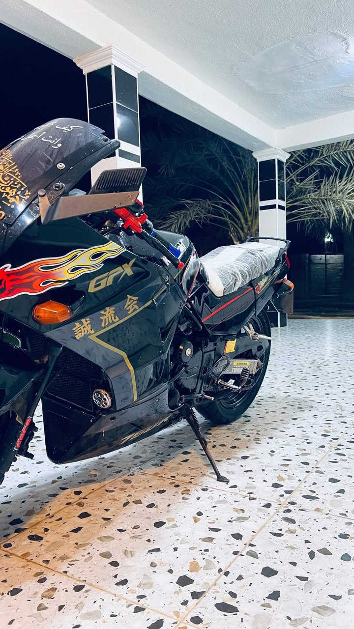 سزوگي 2004 مطلوب عليه 1,350 وبيه مجال شي قليل
***********
