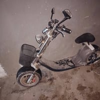 ماطور شحن للبيع ماطور نظيف بس صارله فتره متروك يعني بس يعوزه غسله بطار...