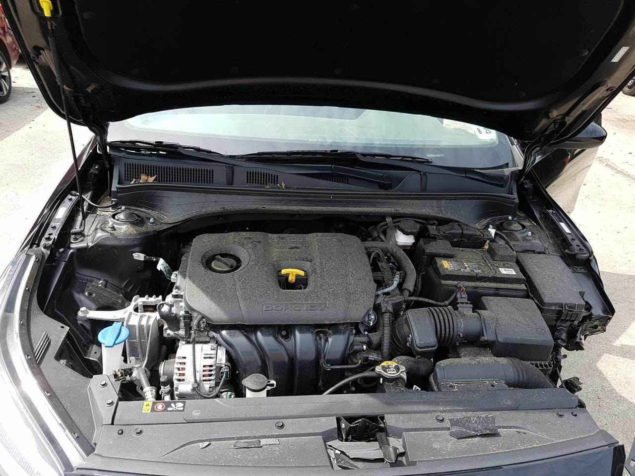 السلام عليكم فورتي ٢٠٢٠ رقم اربيل سنويه لل٢٧ مستعجل على بيعته كلش بيه حادثه بمركيا جاملغ وهنا انضربت بين البيبان فقط البيبان صبغ نصهن السياره جديد كلش ماشيه ٥٩.   ‭٠٧٨١ ٢٤٥ ٠٣٩٩‬ النجف, العراق
