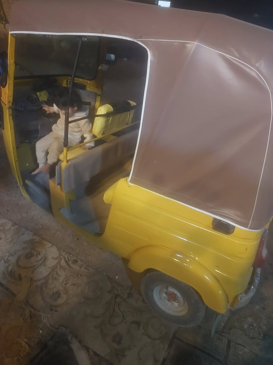 تكتك موديل 19 مكينه هستوه مجفتت كلجات جدد باتري جديد سلف جديد جادر جديد صليب وكاسات جدد وايرات جديد ضفاير جدد تكتك ما ناقصه الف شراي يتصل ***********
