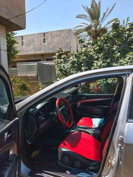 سلام عليكم ابيكا 2007 السيارة ابيع مصبوغة عام نصبتها حلوة ضربتها جاملغ امامي عكس السايق كير ومحرك كامري رقم بغداد دولي الجديد وبيها هزة جديد السيارة ب اسمي تحويل ثاني يوم والسيارة خير من الله مابيها اي نقص شغل واطلع وشاشة وكامرة خليفة ضفتلها السعر 58وبيها مجال بسيط مكاني المشتل
***********
