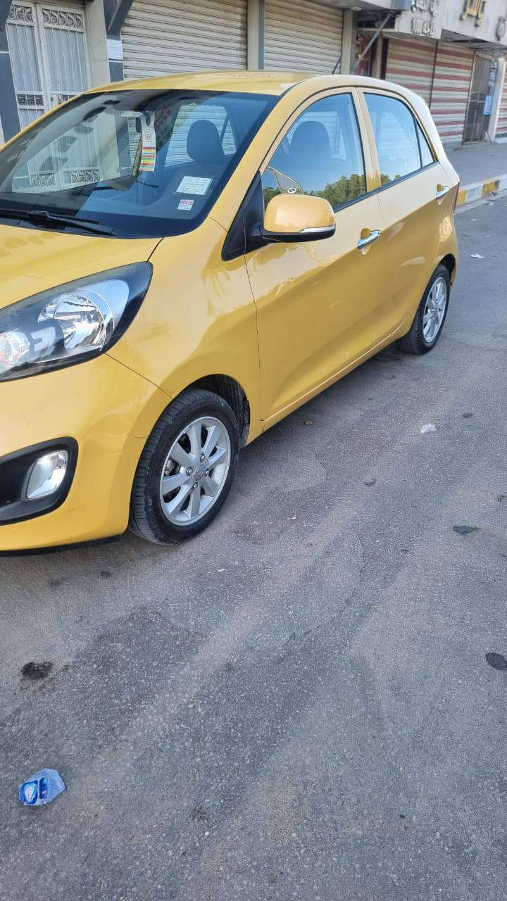 السلام عليكم 
يبكانتو خليجي ٢٠١٤ رقم بغداد انكليزي مشروع وطني 
السيارة خصوصي بأسمي السيارة محرك 4 سلندر ماشيه 98الف وقابلة للزيادة
السيارة حلوه وسعرها مناسب كير مكينة كفالة وتبريد ثلاجة وبيها تخم تاير جديد وبيها بارد بسيط بالباب السائق
السعر90 وبيها مجال مكانها بابل شارع الحسينية 
*********** حلة, بابل
