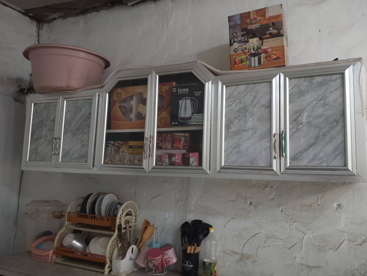 سلام عليكم غرفه خشاب لبيع بعتهي نضيفه سعر ماله 550 وبيه مجال واني خادم 
وكاونتر يضن مال مطبخ بعده جديد ونضيف هم لبيع سعر مال لكاونتر 100 وبي مجال واني خادم ***********
لعنوان بلعماره حي ندا
