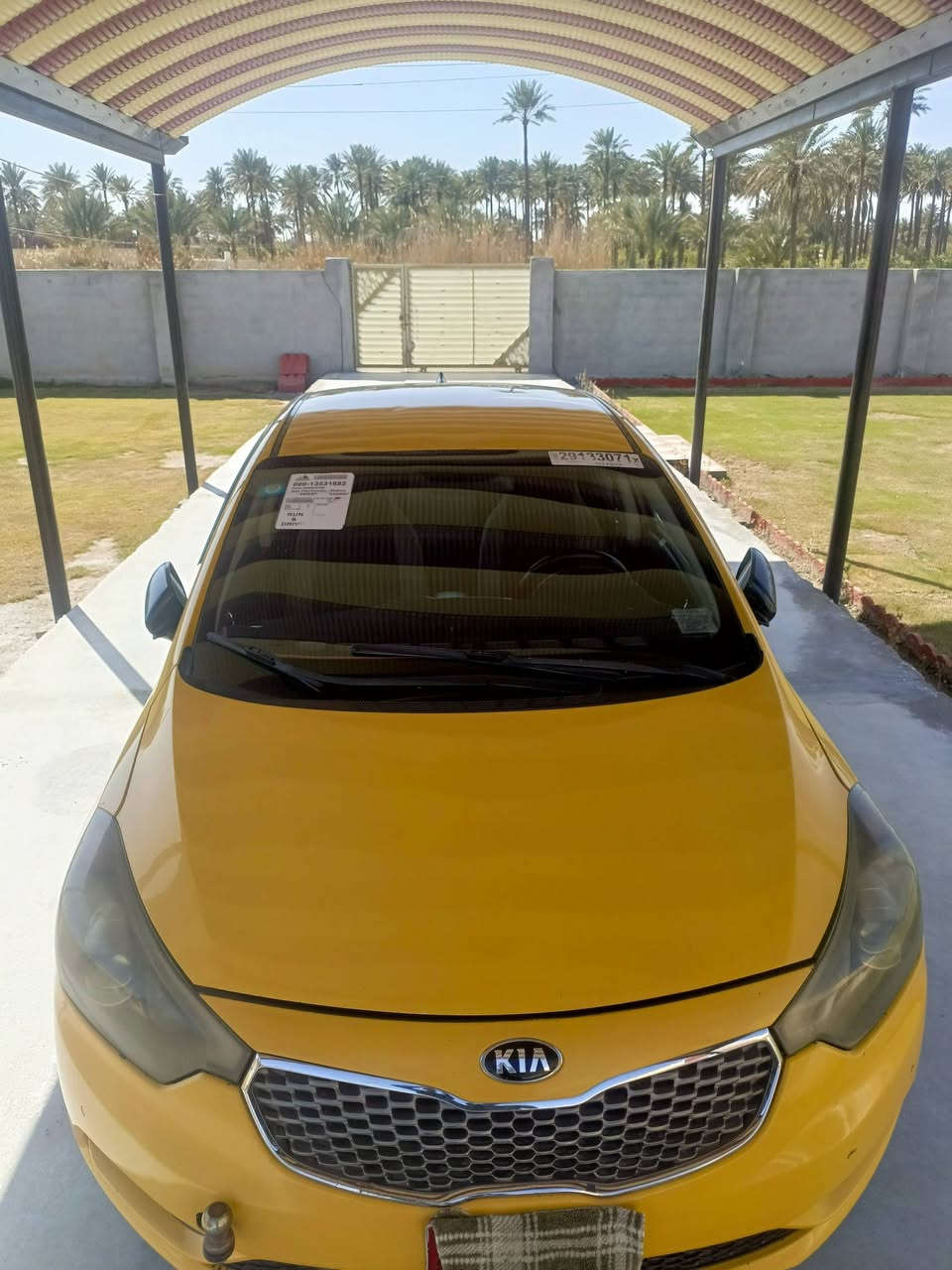 السلام عليكم سياره فورتي 2015 للبيع وارد امريكي حادثه قبق البانزين السياره خير من الله محرك 2000 تخم تاير جديد حداديه جديده السياره كامله ع اخر وجه سعر السياره 105ورقه المكان بغداد المدائن سلمان باك الرقم ***********
