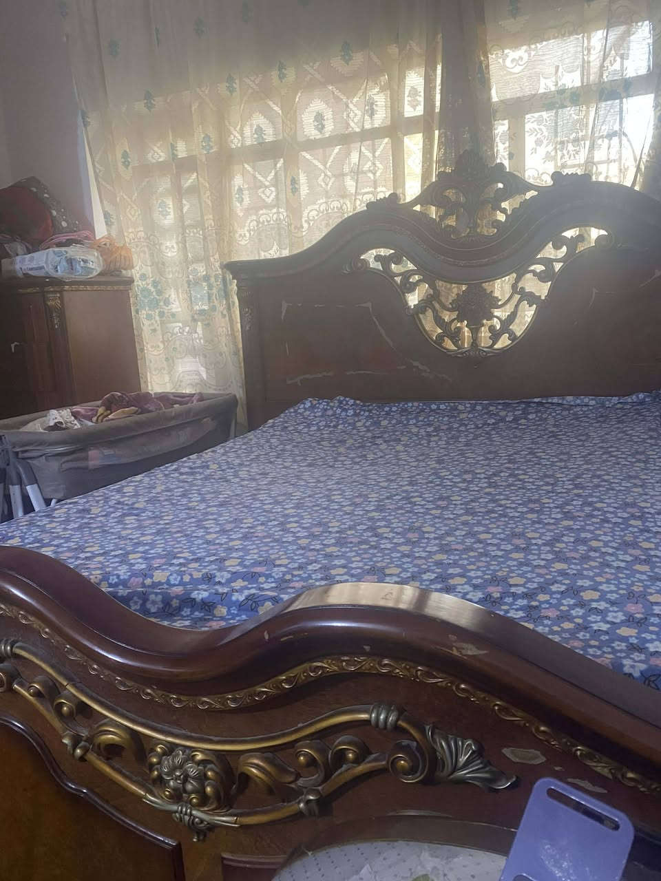 غرفه، ٦ قطع نضيفه وثكيله سعرب٥٠٠مكان بغداد حي الجهاد الملحانيه وعندي ثنين جربايه ام النفر خشب قوي بلوك هن ودواشك ب١٠٠الف وجزامه جديده ب٢٥


**إذا كنت صاحب هذا الإعلان وتريد حذفه لأي سبب، رجاءا أرسل رسالة إلى الدعم الفني**