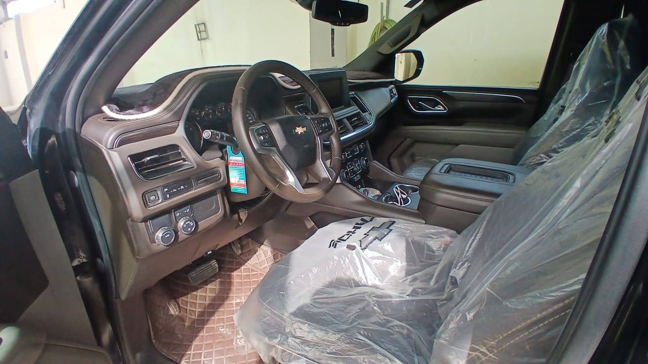 يالله تاهو خليجي 23 LS  اسود ماشيه  49m   بيه طخات بسيطه  ناشرهن صوره   مصبوغ صفحتين درجه أوله  ناشره سونار بغداد بسمي السعر 388 ناشر كل تفاصيل فقط تصال  ***********
