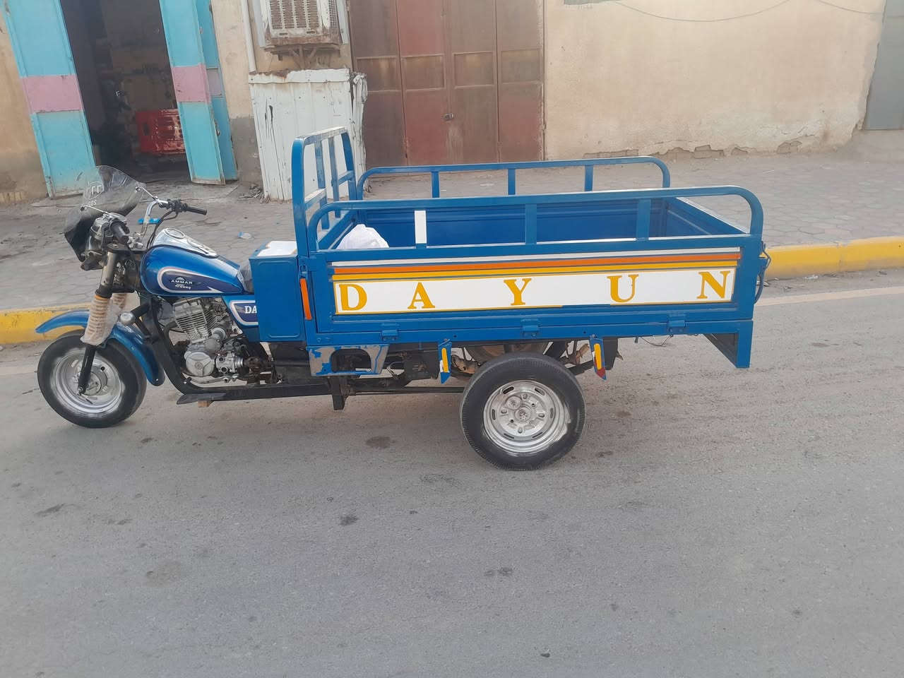 السلام عليكم ستوته للبيع مديل 16 أوراق عمار   شاصي مكفول ركبه مكفوله صدر جديد سعر 1600000 اتصل *********** واسط الموفقيه
