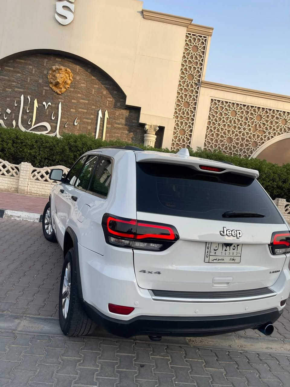 جيب كراند شيروكي لاريدو 2014 خليجي
ماشية  275 كيلو 
رقم بغداد 
دواخل بيجي  كشنات جلد تدفىء تبريد
مري شفط 
وحساسات  
فتحة 
كشنات كهربائية
كير 8 نمر 
سبورت

وباقي الموصفات المعروفه
 بيها نص جاملغ صبغ وكارتين صغار 

معروضه 215 
مكانه بغداد

‭0770 739 5512‬
