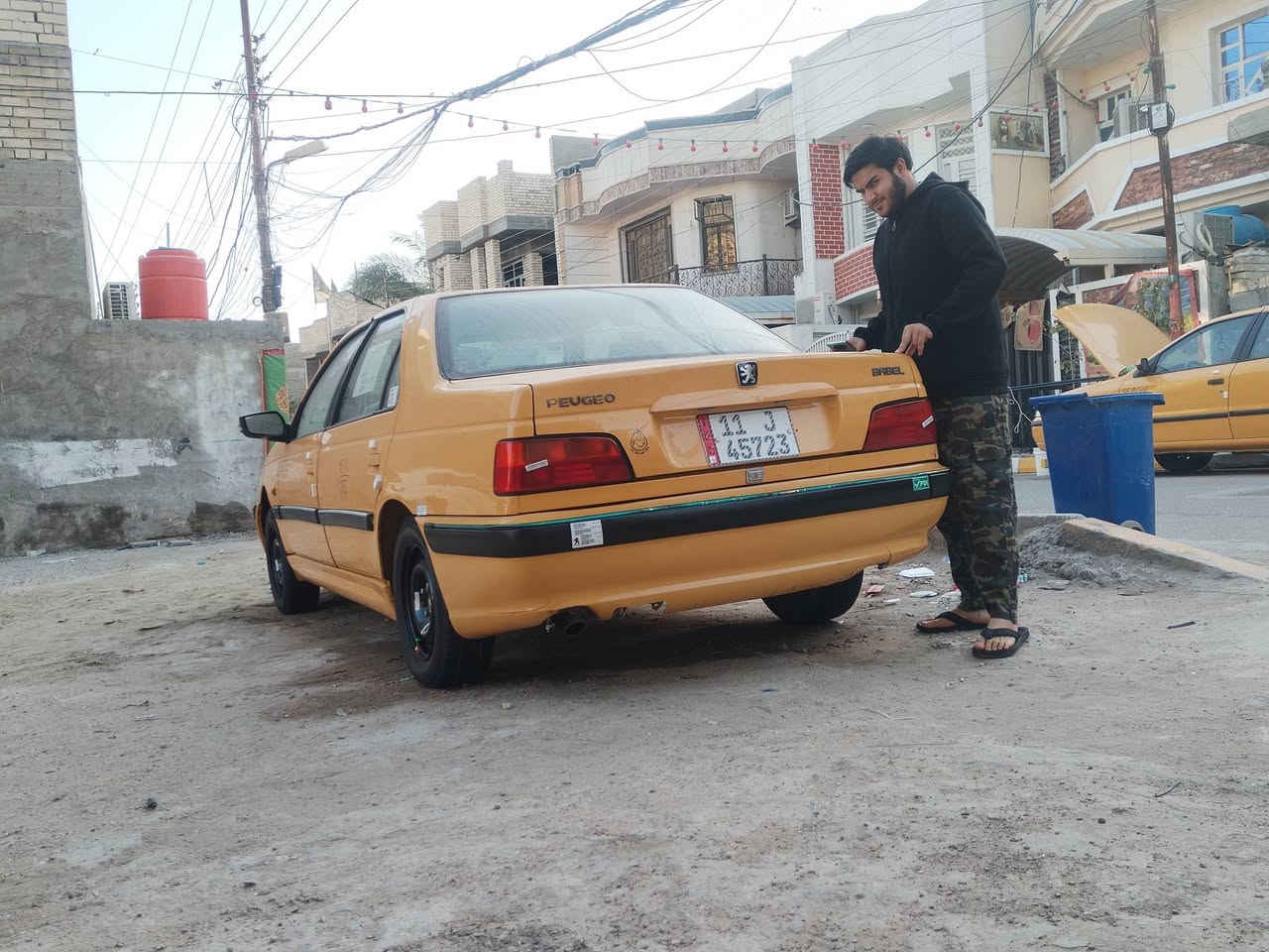 بيجوبارص
٢٠١٥
تخم تاير مدوشمة
ميكانيك خير من الله
تبريد شغال
مكينةكير حدادية مكفولات
هيئة مصفرةسنوية لل٢٧
السعر ٤٦
للتواصل***********
بغداد الزعفرانية
